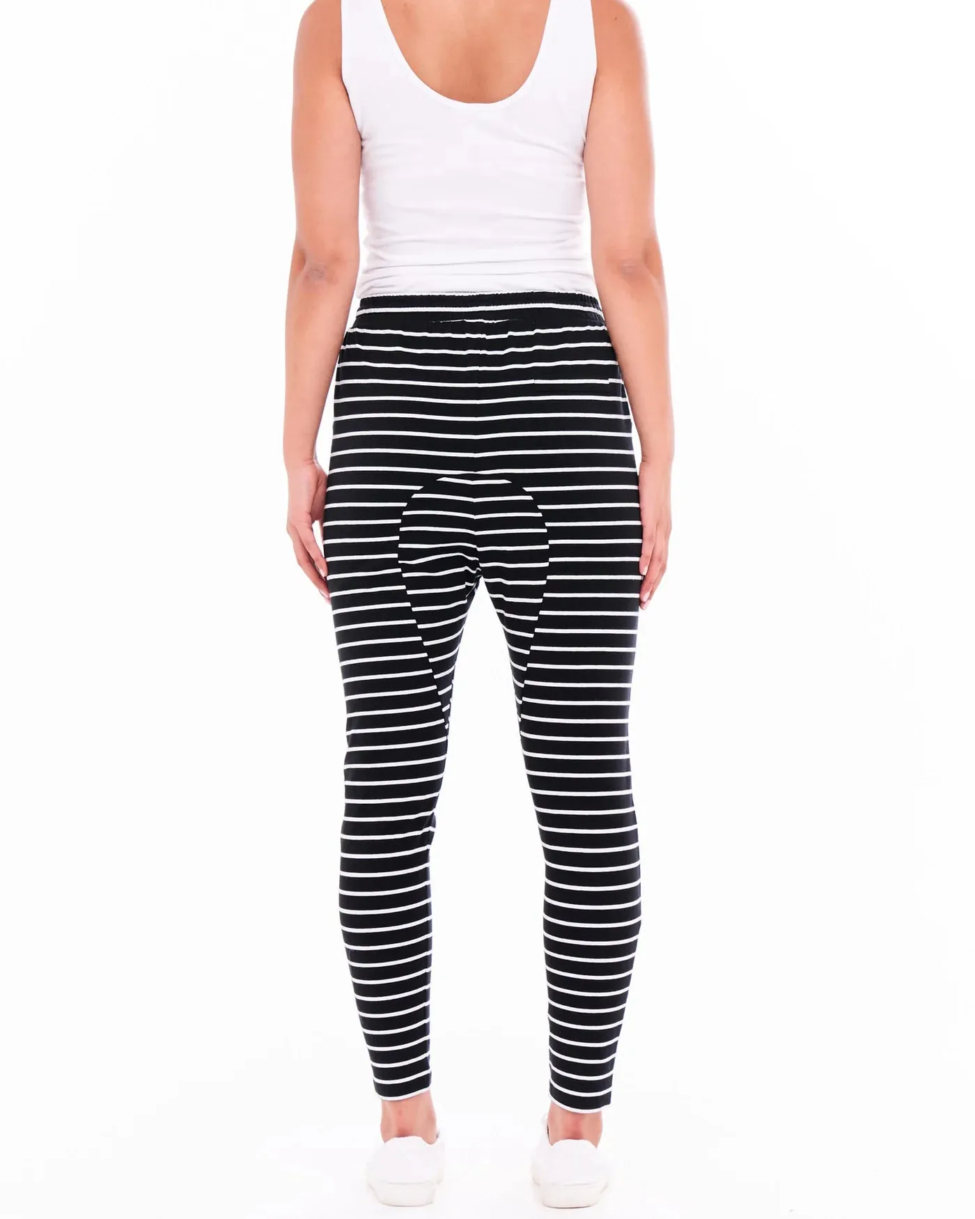 Jade Pant By Betty Basics - Black Stripe