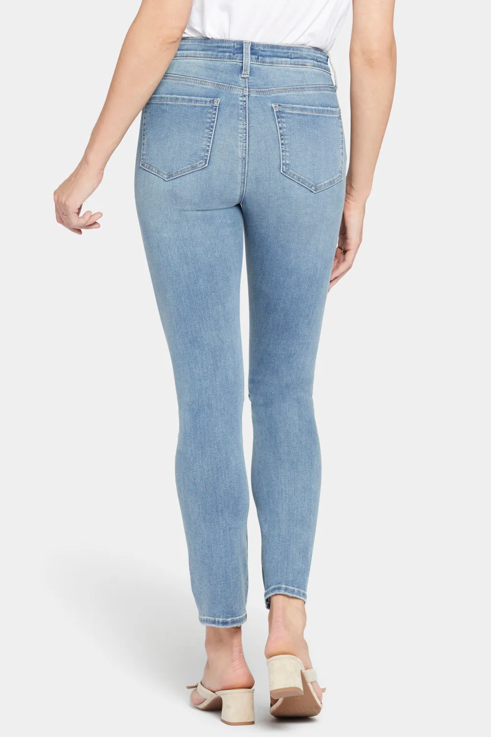 Le Silhouette Sheri Slim Jeans - Angel