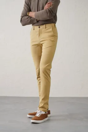 The Slim Fit Travel Chino - Khaki